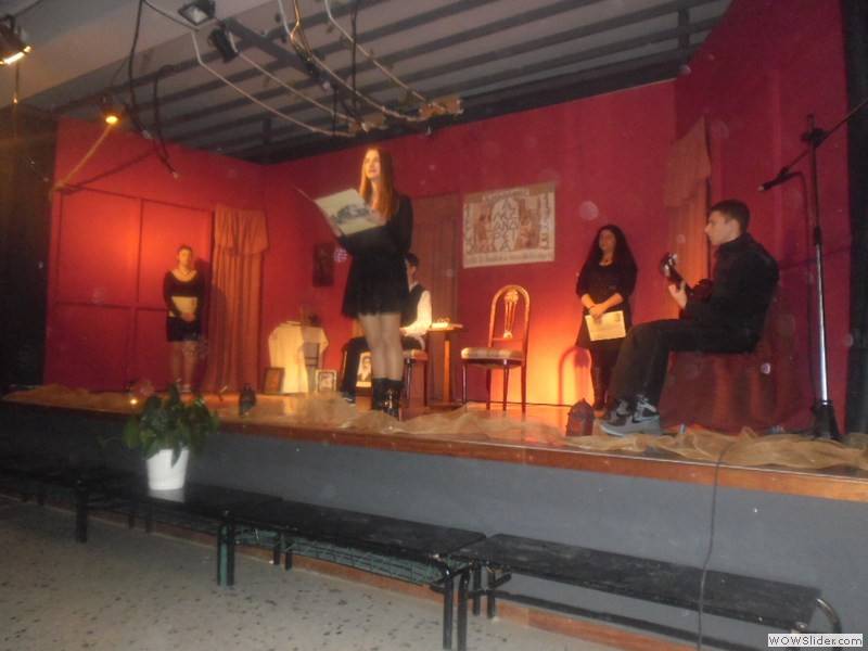 ..με συντροφιά τους ήχους..