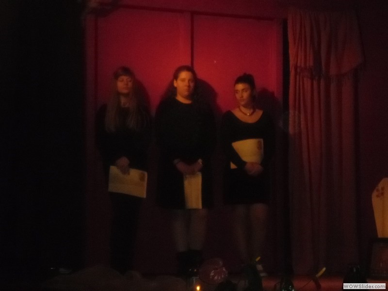 ..τη σκέψη μας προς εκείνους..